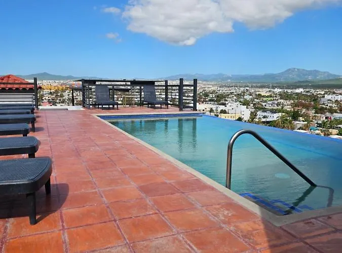 Elegant In An Upscale Building Apartahotel Cabo San Lucas