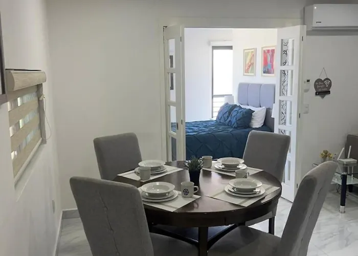Elegant In An Upscale Building Apartahotel Cabo San Lucas